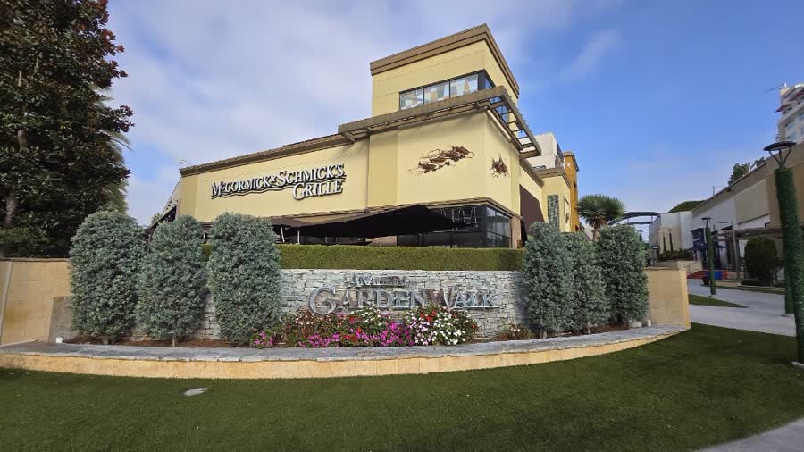 Huckleberry's Breakfast & Lunch in Anaheim, California