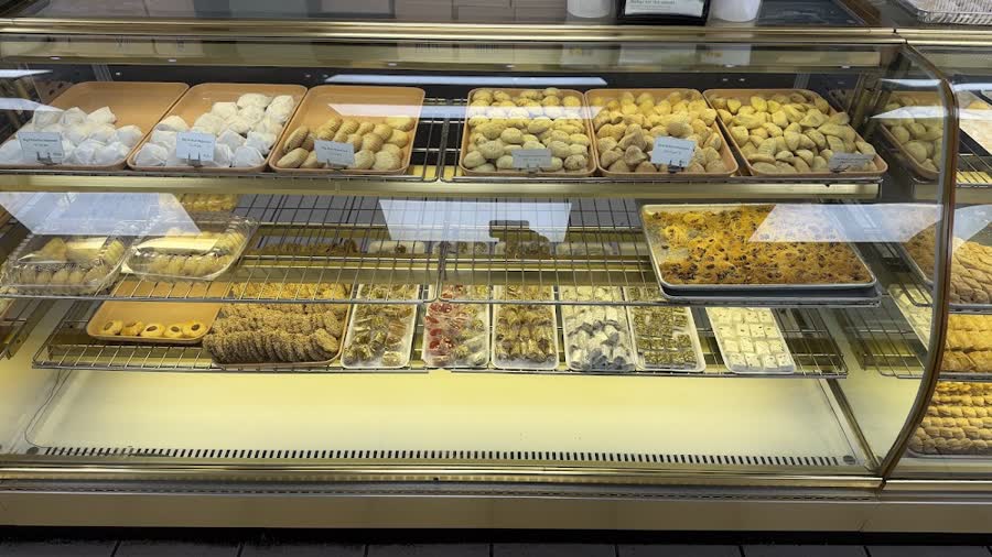 Sarkis Pastry in Anaheim, California